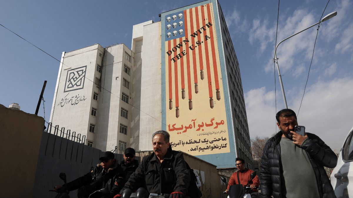 Israel, US attack Iran live updates: Tehran retaliates, explosions ...