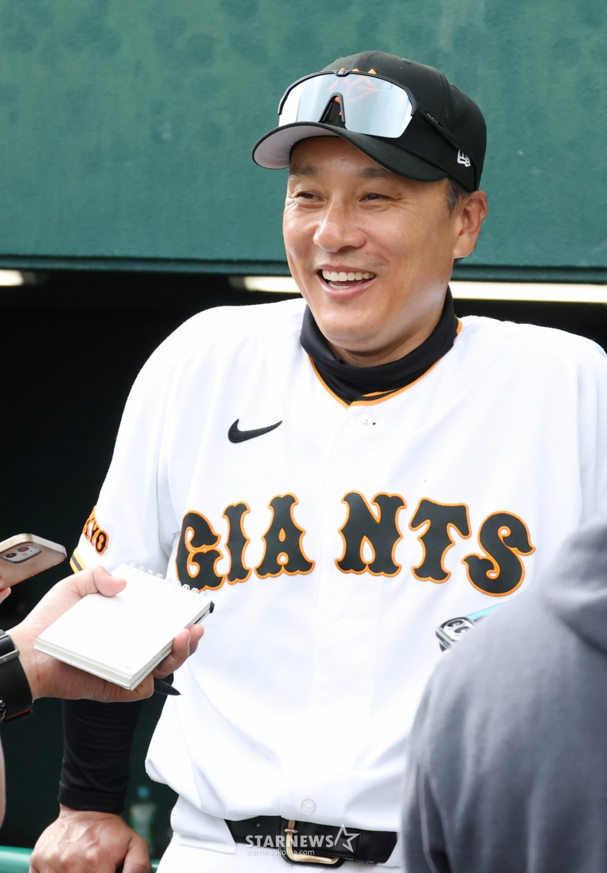 [포토] 이승엽 '아직도 푸른피가'