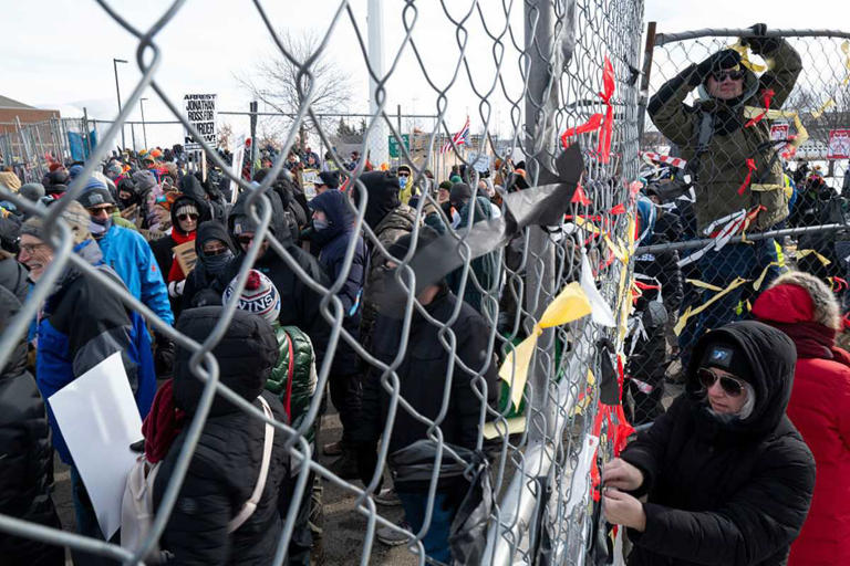 Renee Good’s brother says he 'can’t bring himself' to watch footage of ...