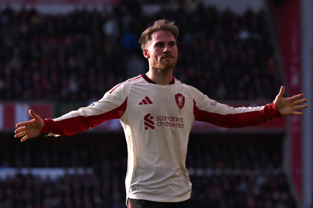 Szoboszlai vs Mac Allister: el número 10 del Liverpool vs West Ham votado por los aficionados