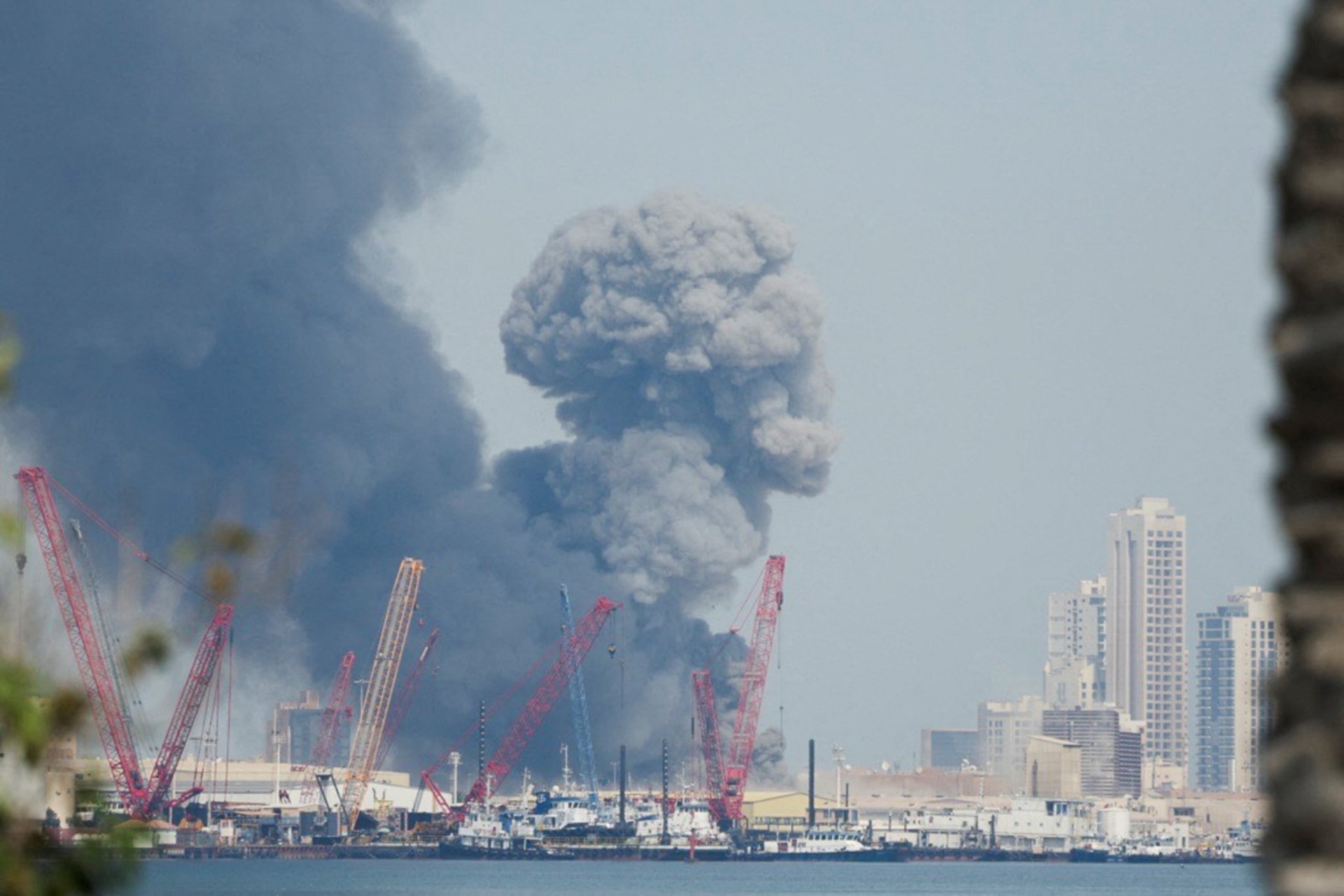 Missile attacks hit Bahrain 'with US Navy's fleet headquarters targeted'