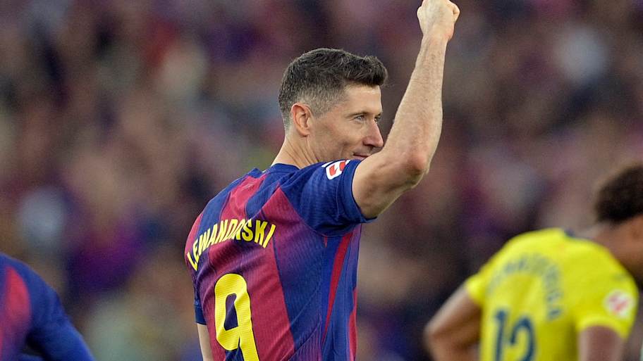 Robert Lewandowski was back among the goals. | Manuare Quintero/AFP/Getty Images