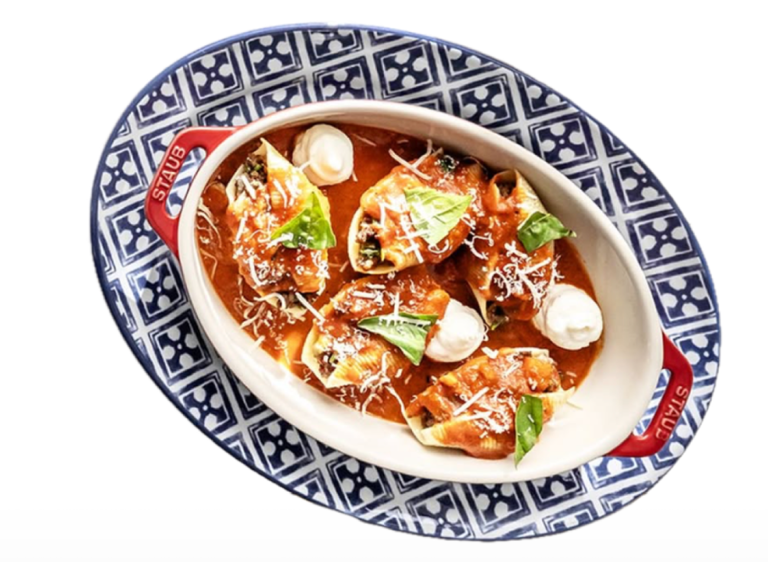 4 chain restaurants with the best stuffed shells, according to chefs
