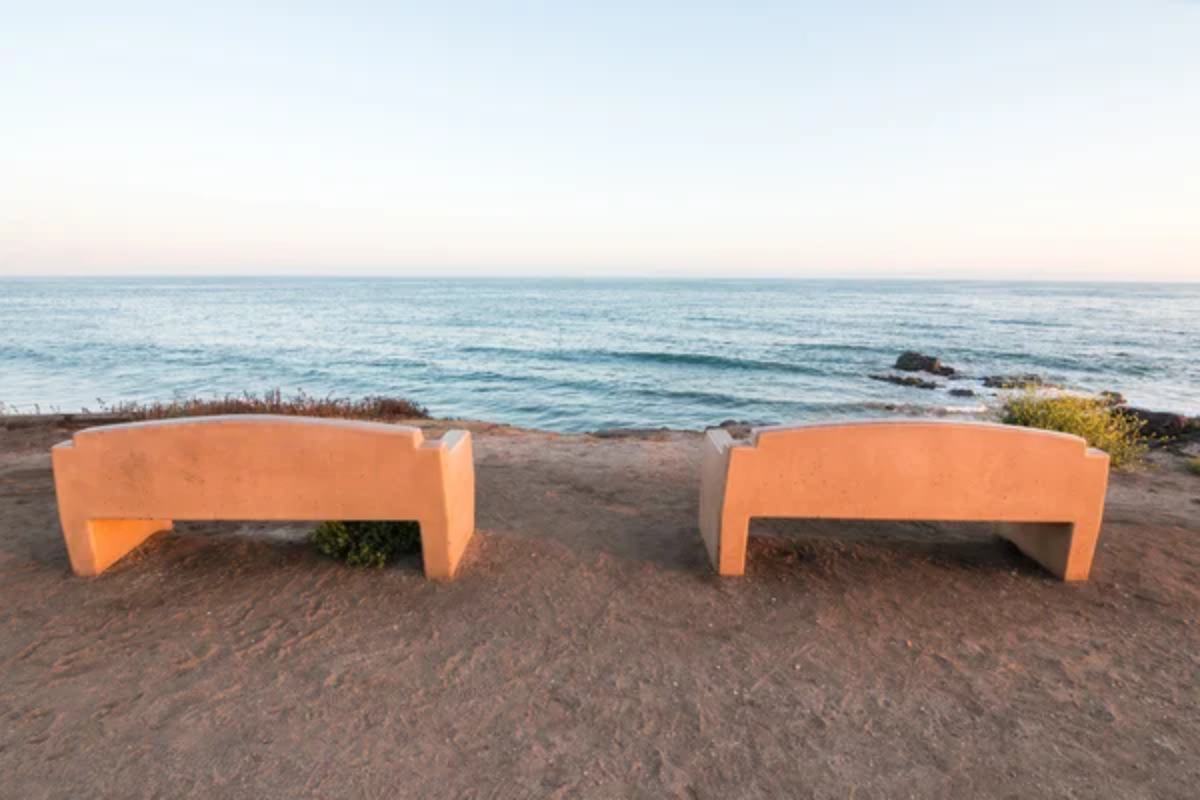 20 small towns along the Pacific Coast you can only reach by train