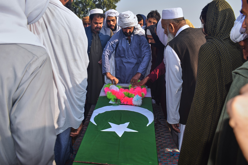 Pakistan carries out airstrikes inside Afghanistan as 'open war' on ...