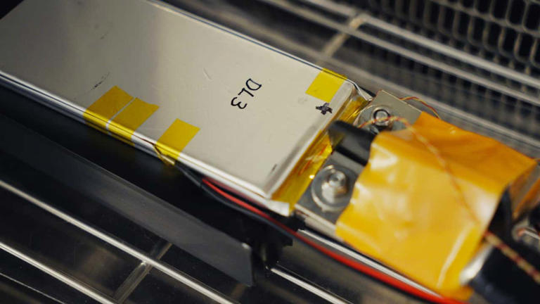 Donut Lab's solid-state battery charges fast. But experts still have ...