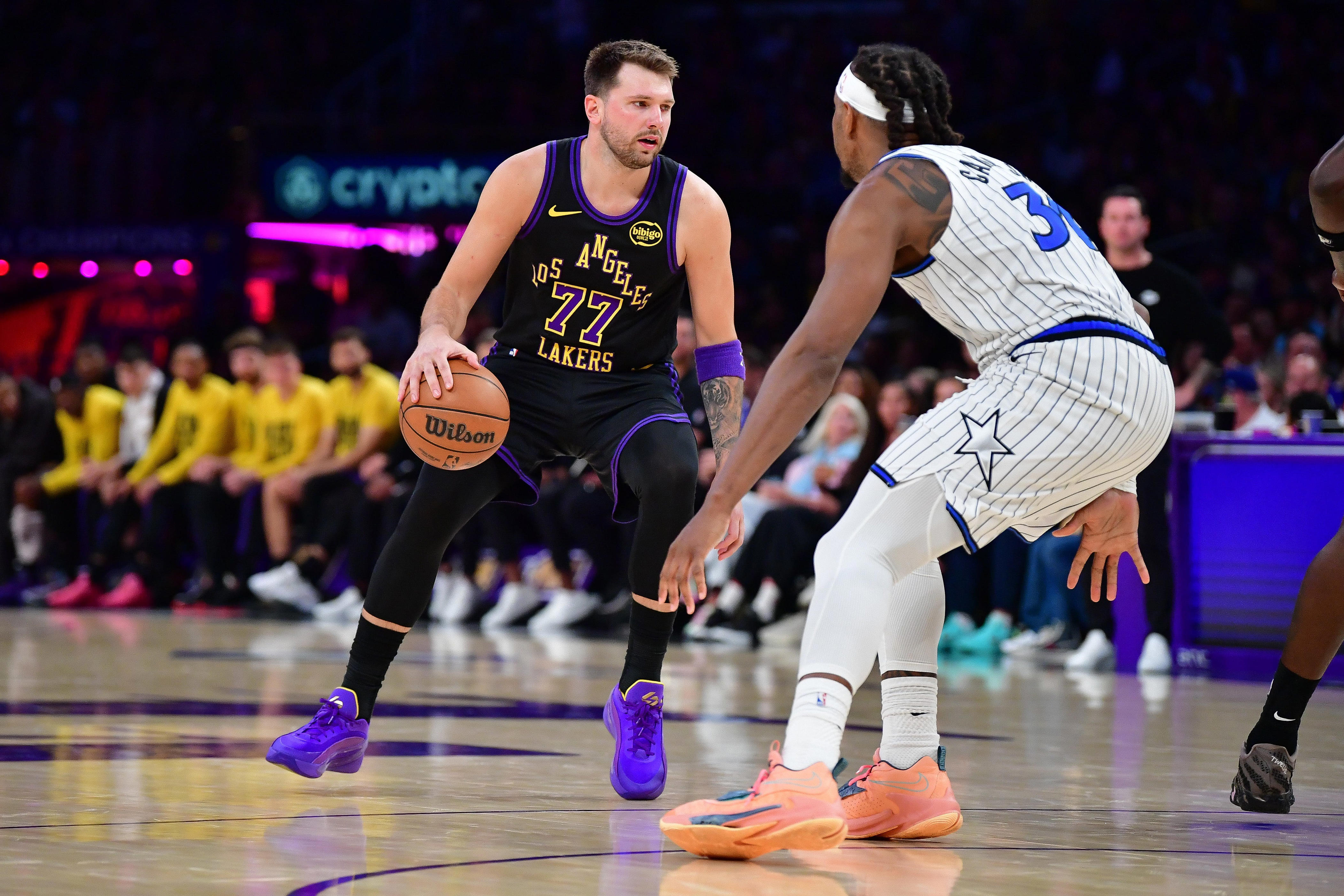 Analyst: Luka Doncic controls the ball too much, doesn't play defense