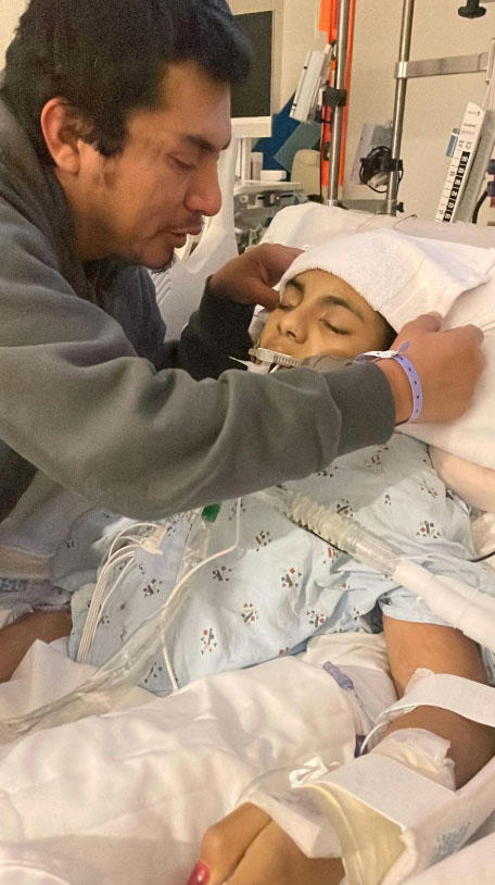Schoolgirl, 12, dies after heartless bully threw water bottle at her ...