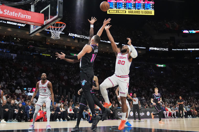 Adebayo scores 24, Larsson adds 20 and Heat hold off Rockets, 115-105