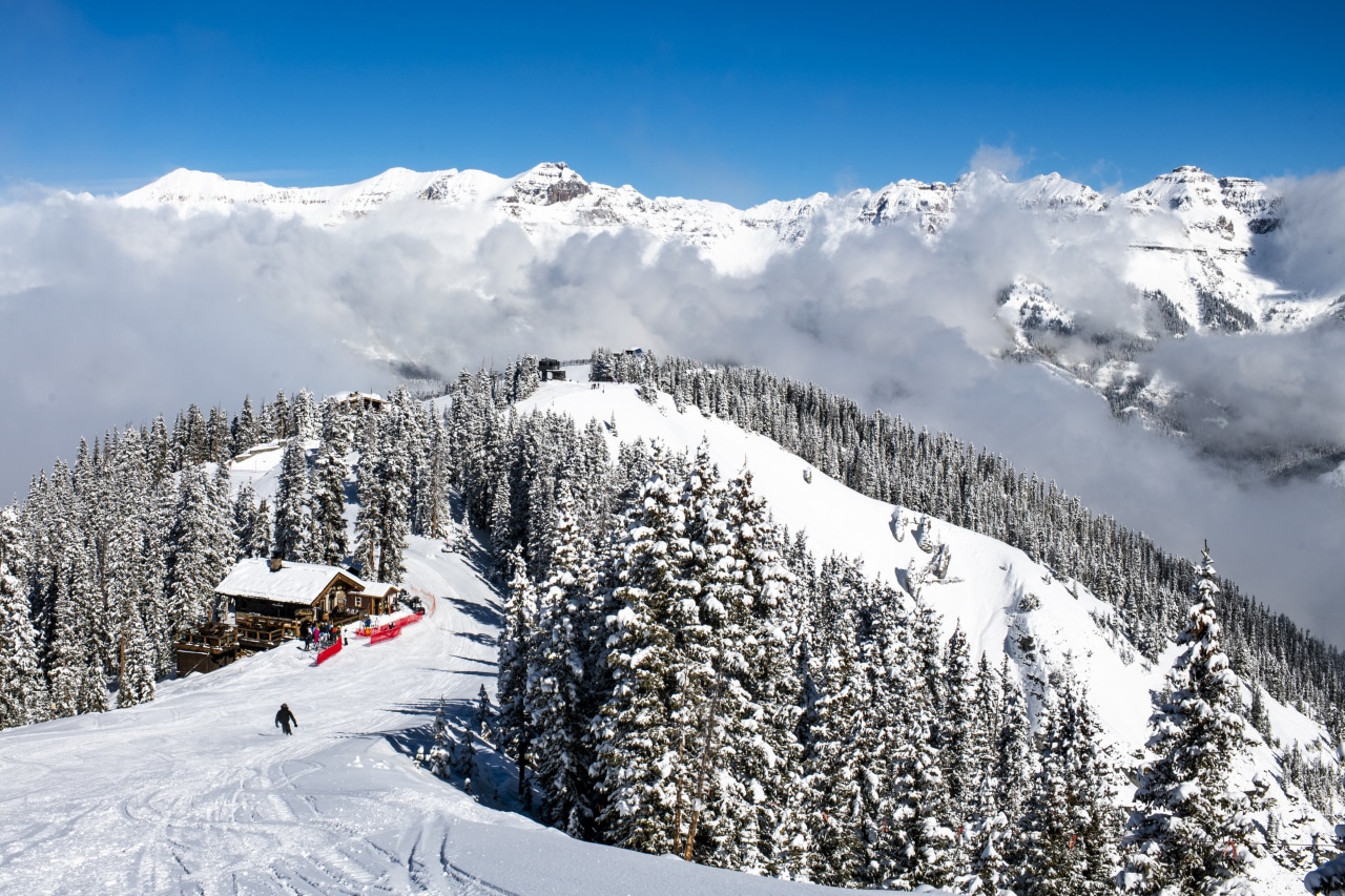 America’s ‘most luxurious ski town’ is tearing itself apart<br>