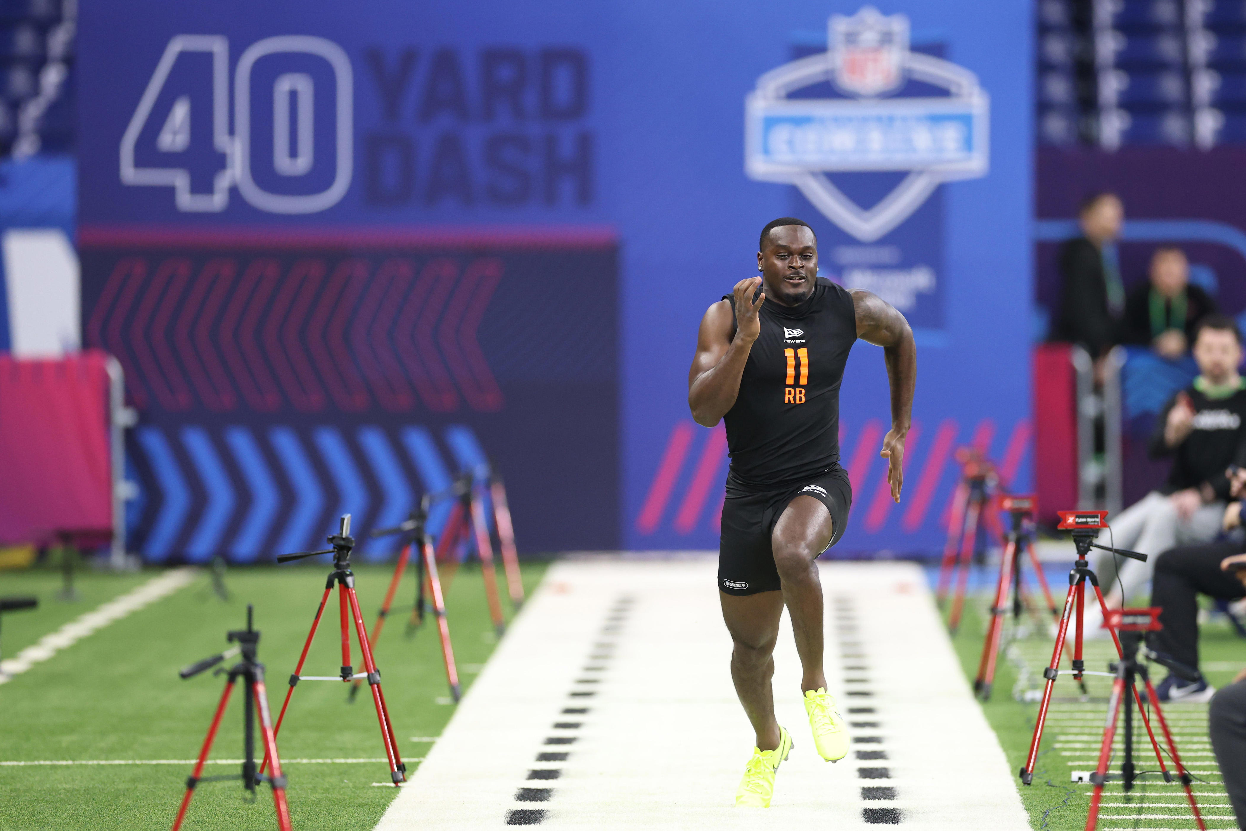 Who were the fastest 10 running backs at the NFL scouting combine?
