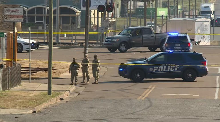 2 victims caught in crossfire during South Memphis shooting
