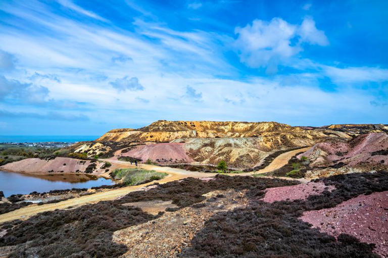 'Must-do' hike looks 'just like Mars' and it's less than 2 hours from ...