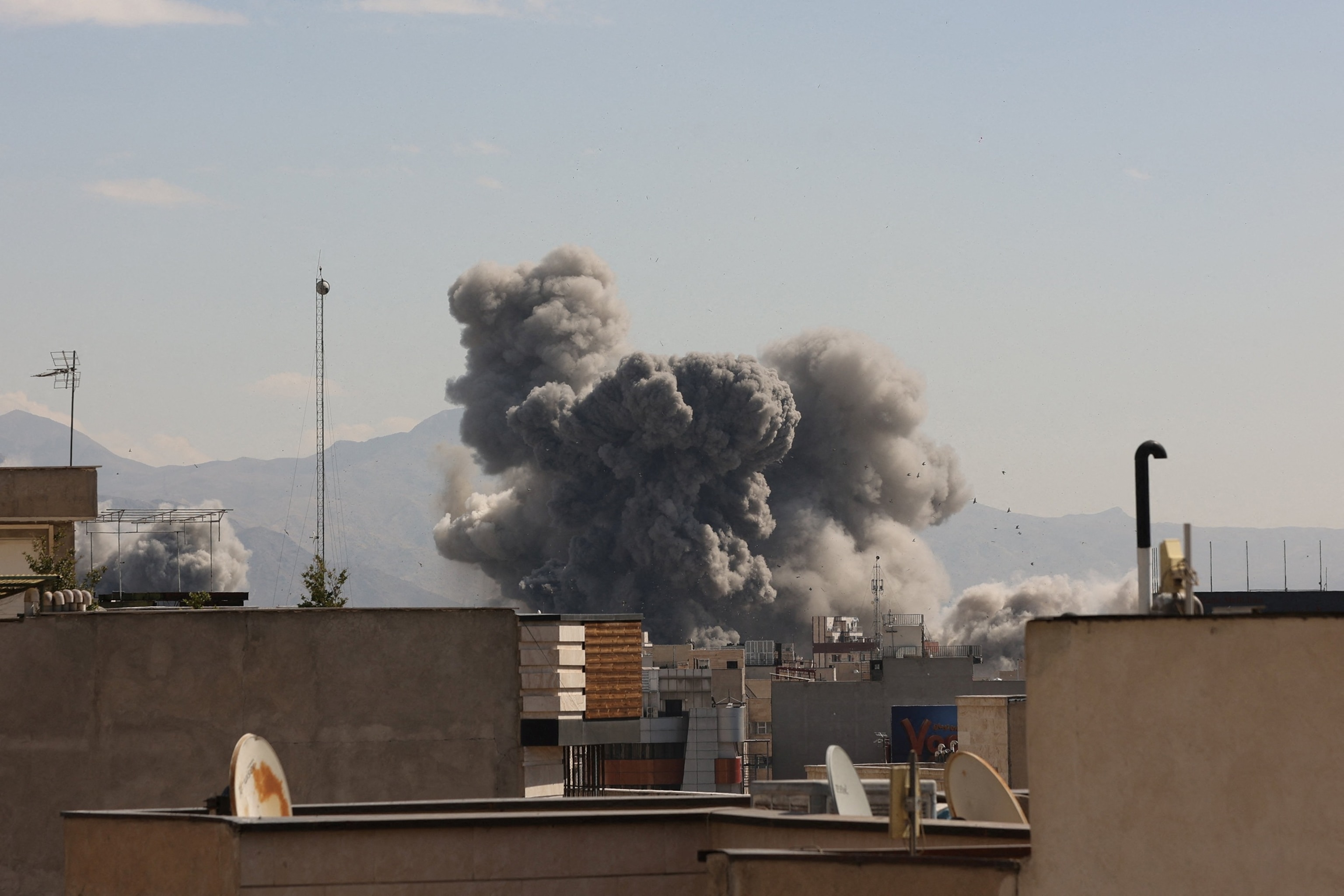 Iran live updates: Trump warns Iran 