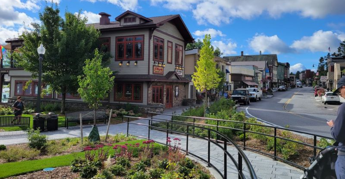 15 US towns that have had enough of tourists