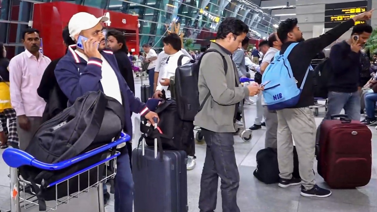 Travel chaos erupts as airlines cancel flights after US-Israel strikes ...