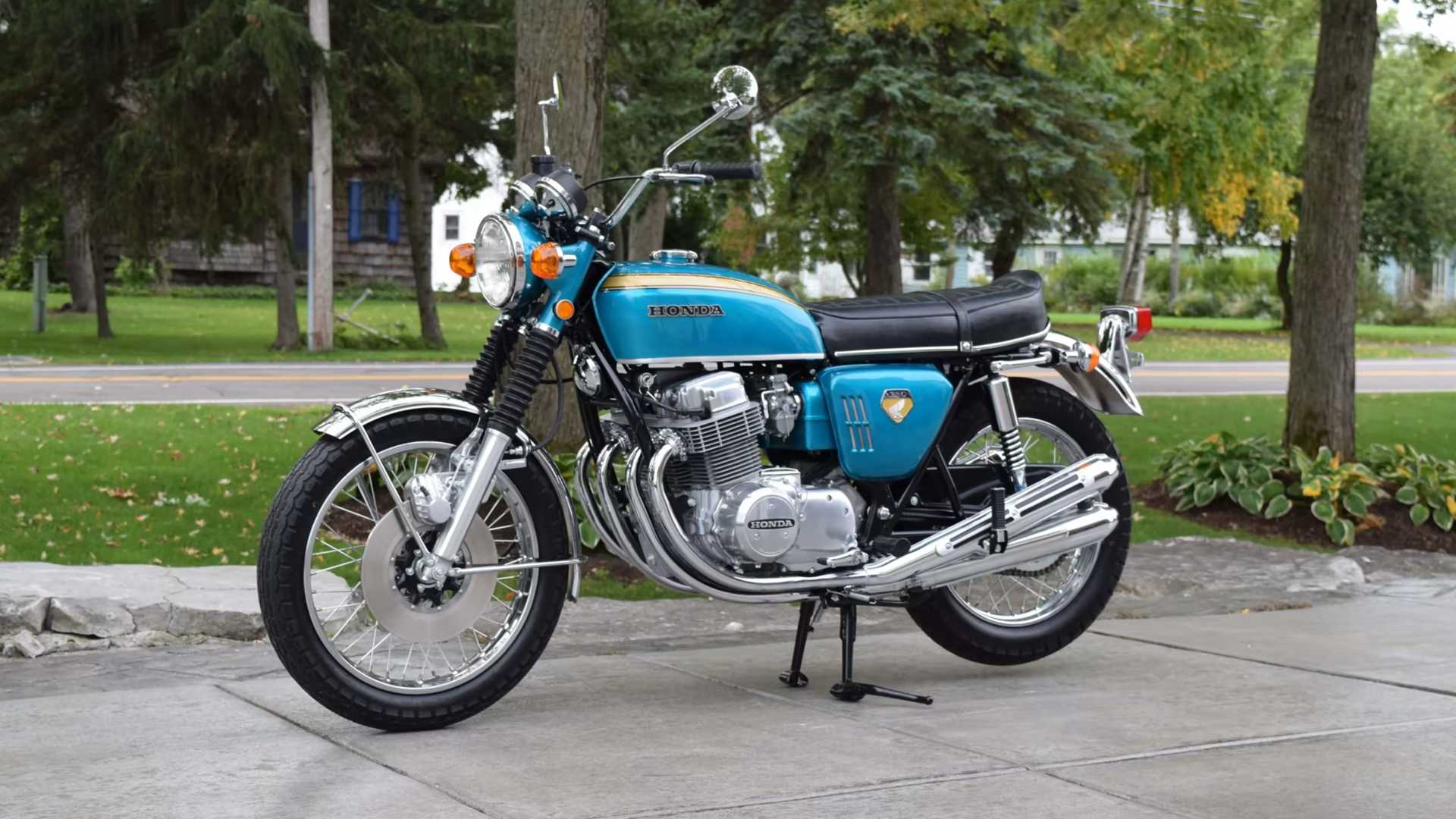 1969 Honda CB750 Left Side View