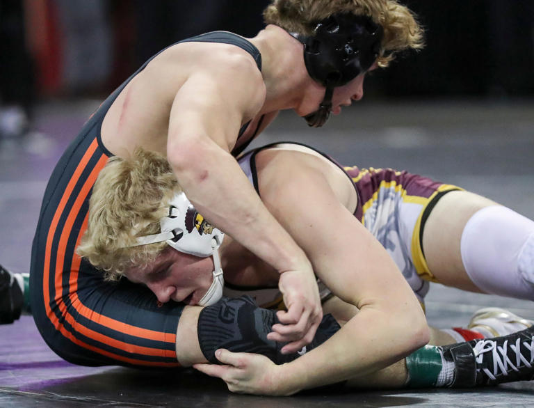 Schlumpf, Neubert, Leisgang win WIAA state wrestling championships
