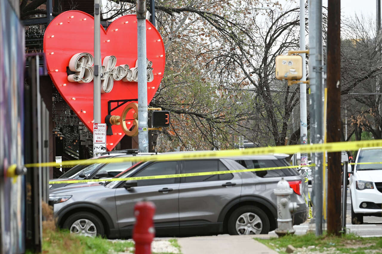 FBI: Shooting on Sixth Street in Austin could be linked to terrorism