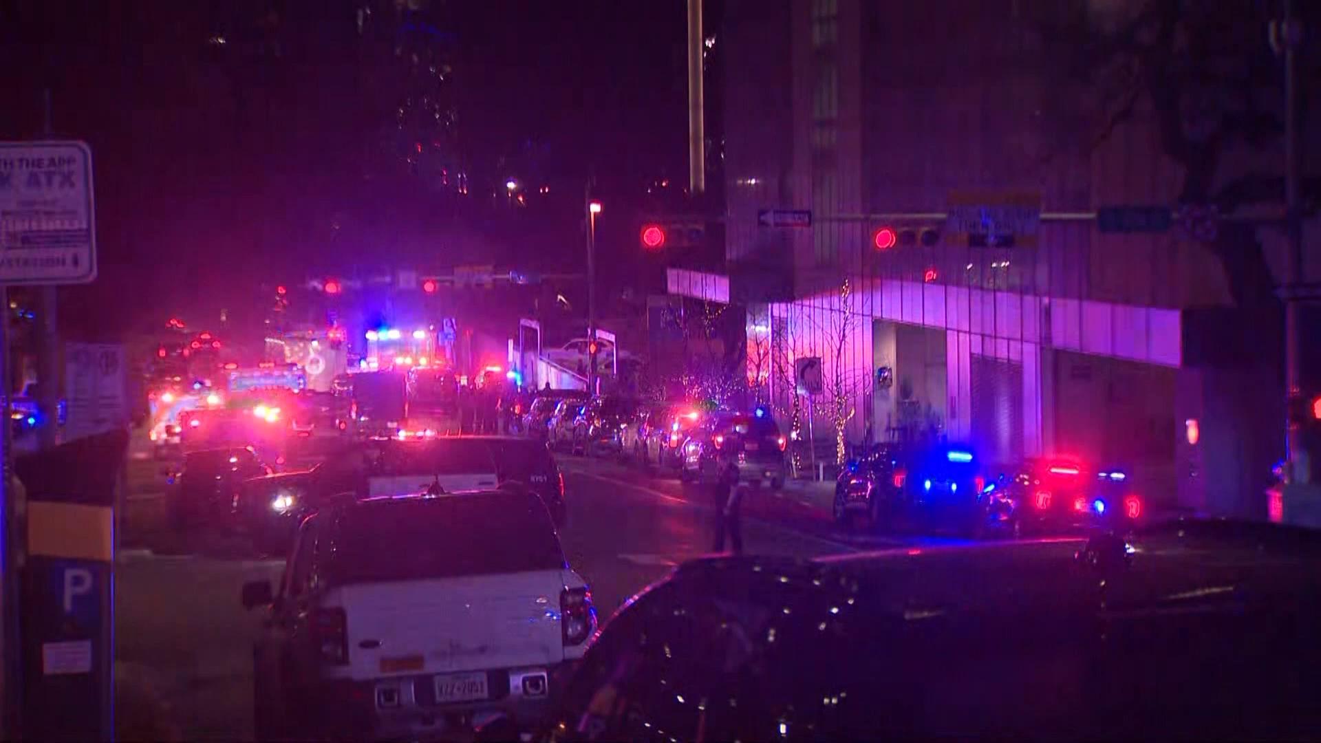 Texas bar shooting leaves 3 dead and 14 wounded as FBI investigates ...