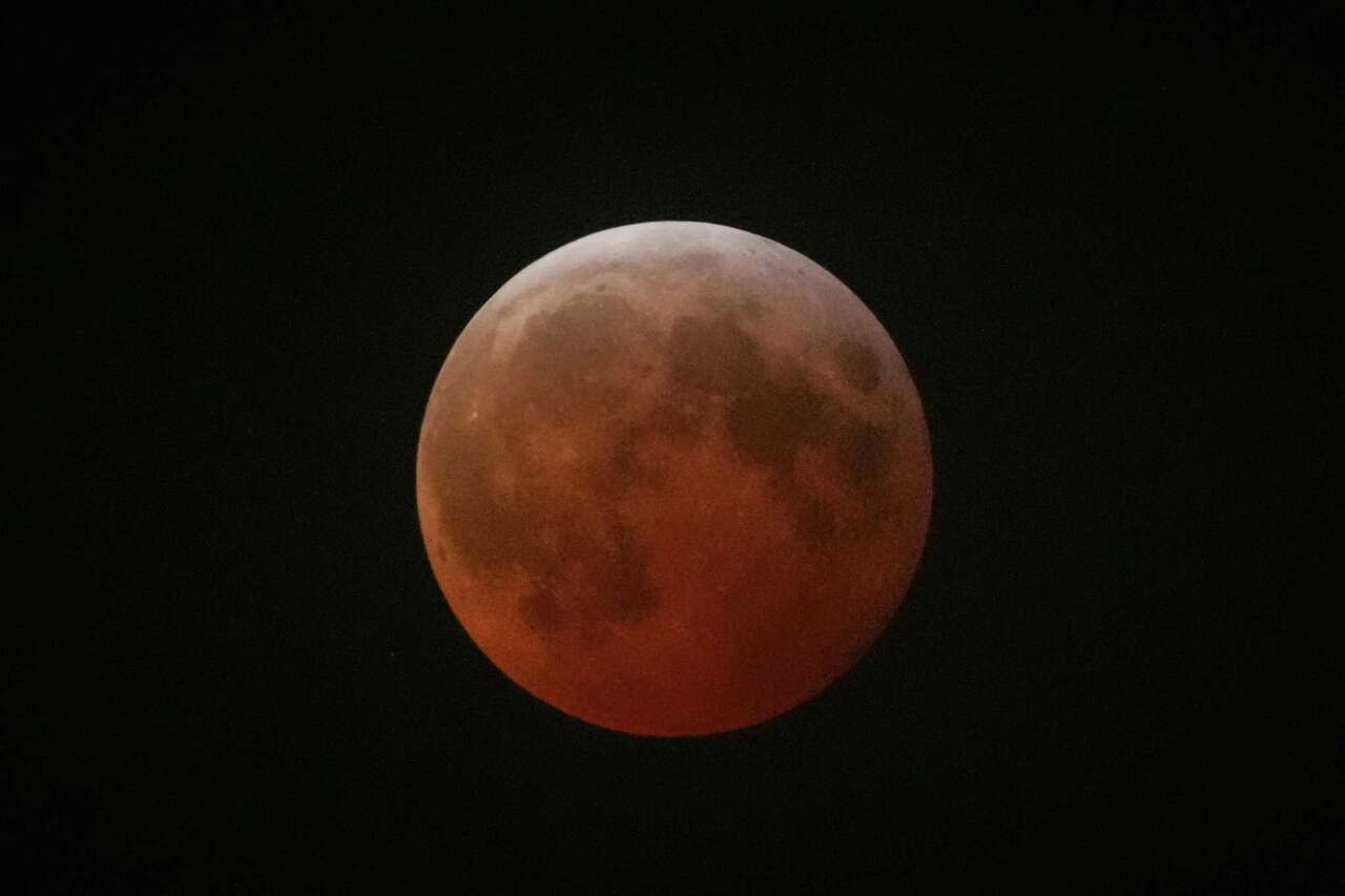 Total lunar eclipse will turn the moon 'blood red' over Texas before ...