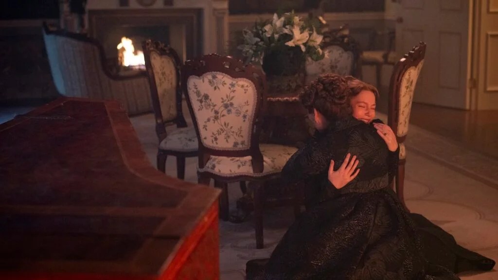 'Bridgerton' star Ruth Gemmell breaks down season 4 finale breakup ...