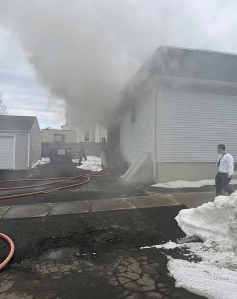 Photos: Crews control fire at DePalma’s Apizza in East Haven