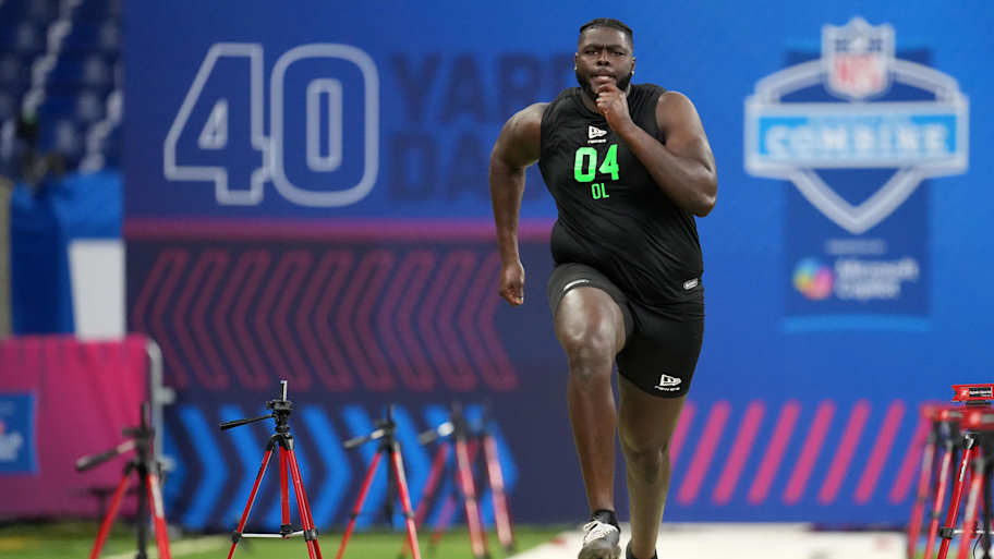 346-pound OL turns heads with 40-yard dash time at NFL scouting combine