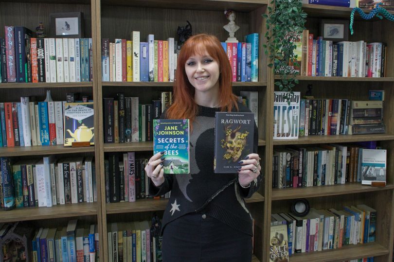 Launceston is full of poets, music lounge, book club and a castle ...