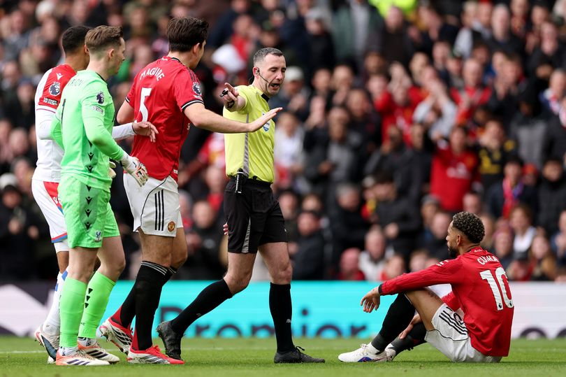 Man United handed red card and penalty verdict vs Crystal Palace as VAR ...