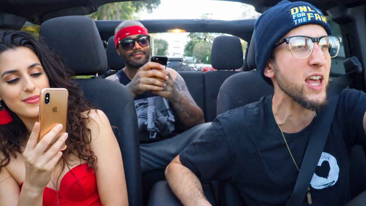 Nerdy Uber driver with an unexpected fast rap