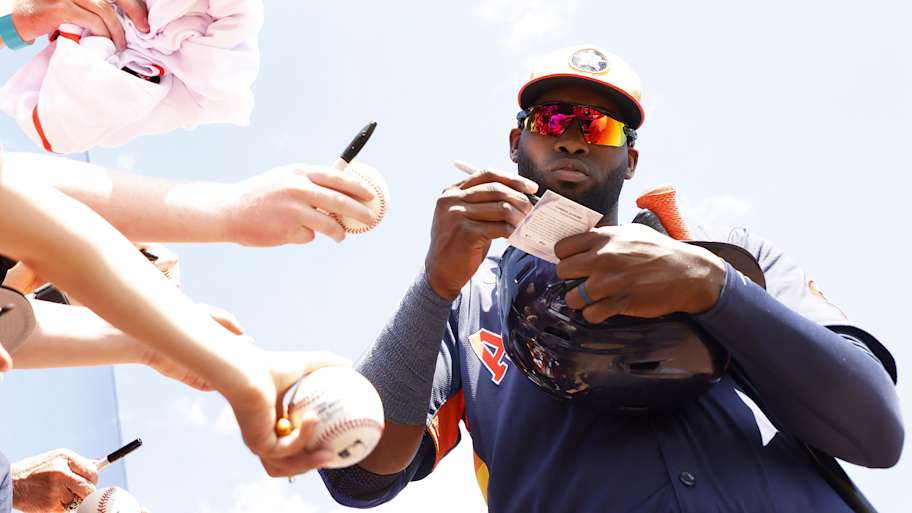 Yordan Alvarez’s Astros 2026 spring training debut game is officially set
