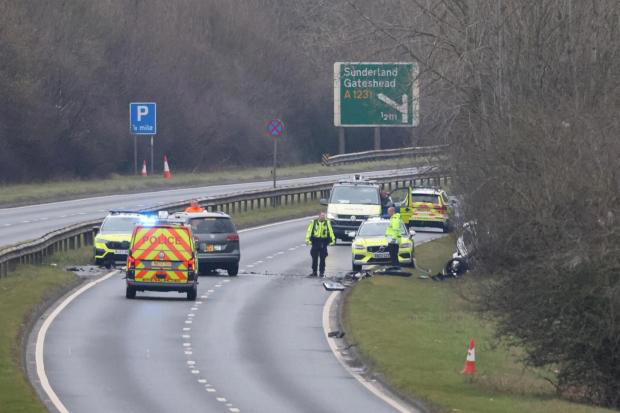 Woman in 20s dies and man arrested after crash closes A19