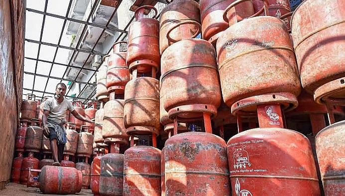 Govt asks refiners to ramp up LPG output as Iran-Israel war disrupts supply
