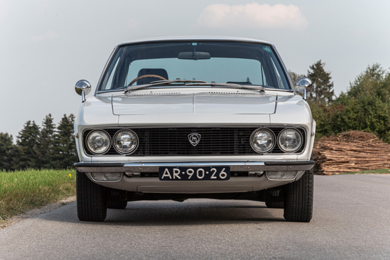 Mazda R130 Luce: En tyst revolutionär