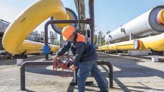 Oil prices rise sharply after attacks in Middle East disrupt global ...