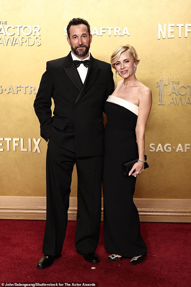 The Pitt star Noah Wyle plants a kiss on his wife at Actor Awards 2026