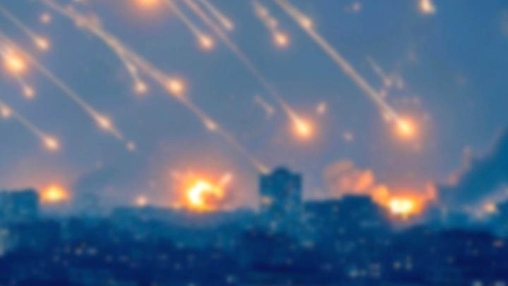 Ilustrasi serangan udara di Iran