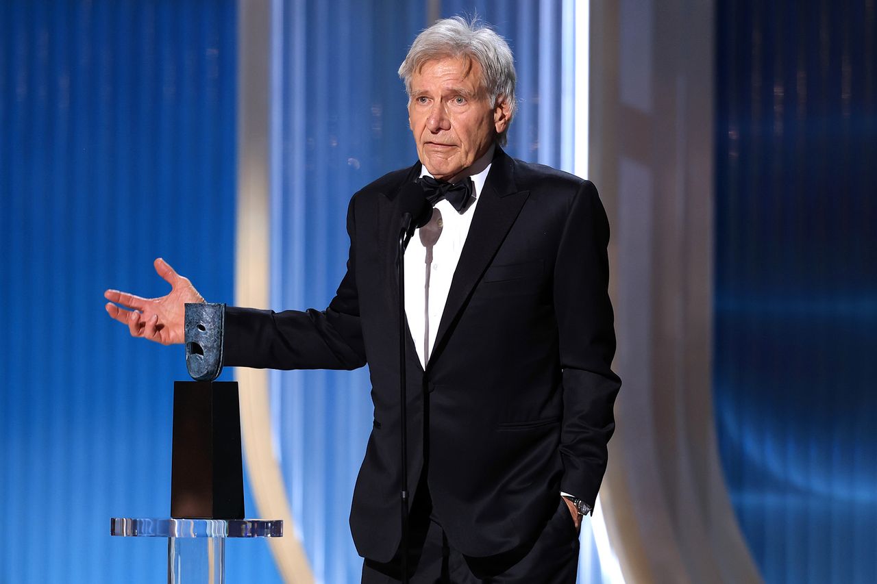 Harrison Ford tears up, thanks ‘beautiful’ Calista Flockhart as he ...