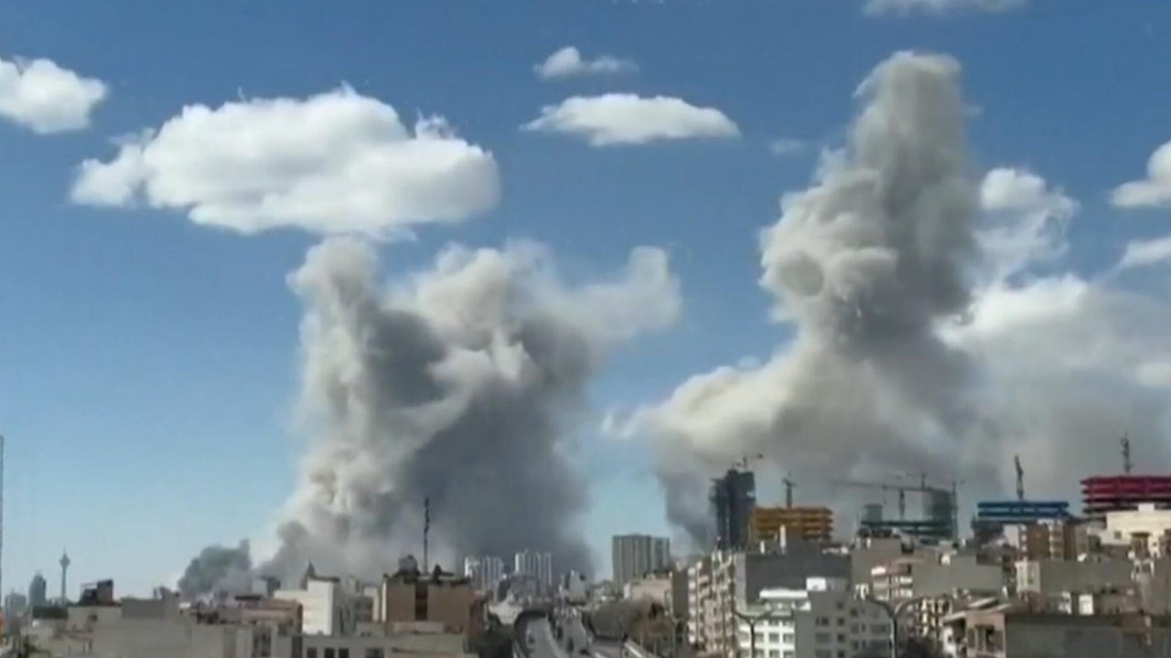 Another wave of strikes on Iran; first US deaths confirmed<br><br>