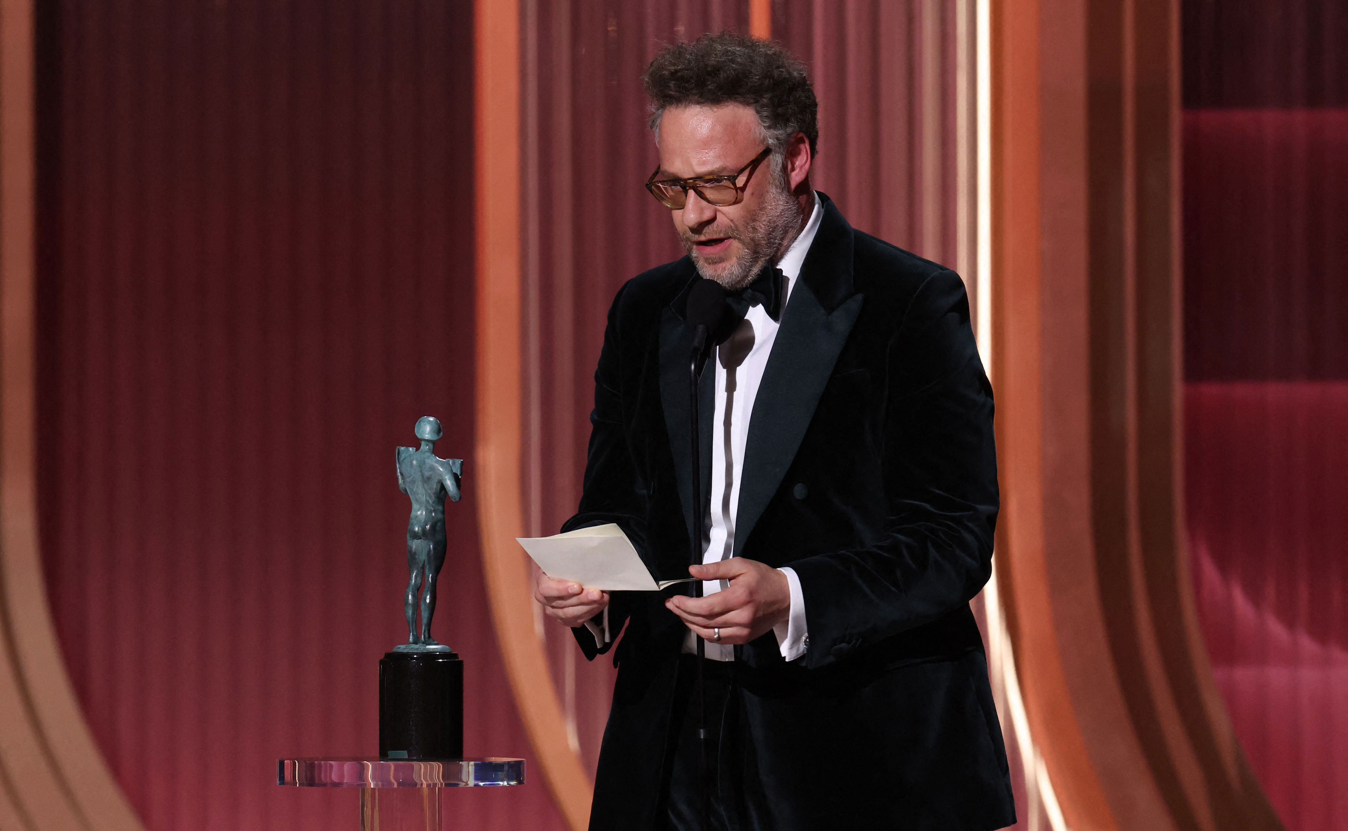 Catherine O’Hara wins actor award, Seth Rogen hails ‘genius’ late star