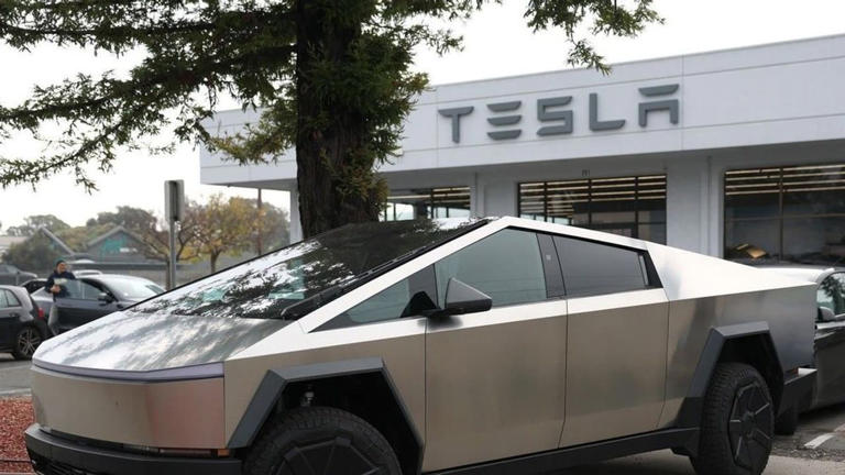 Tesla stock slides overnight: Cheapest Cybertruck price jumps 17% ...