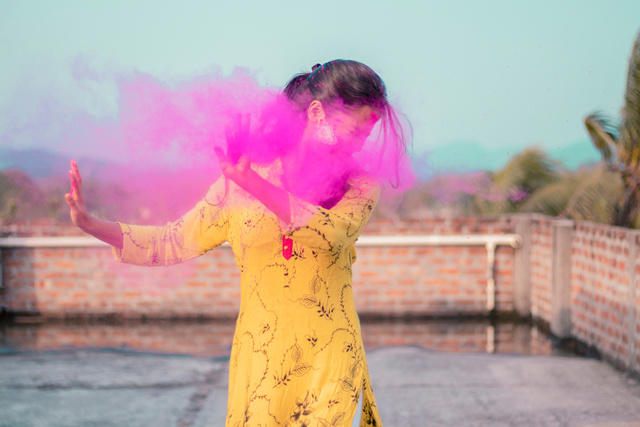 The ultimate Holi skincare checklist: Before, during and after the festival