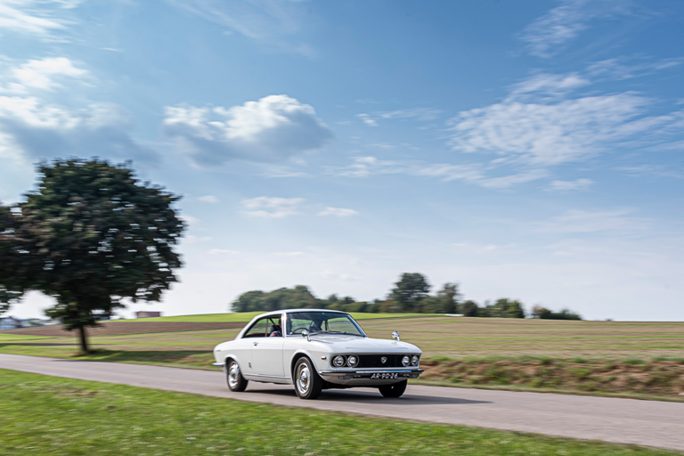 Mazda R130 Luce : une révolution silencieuse