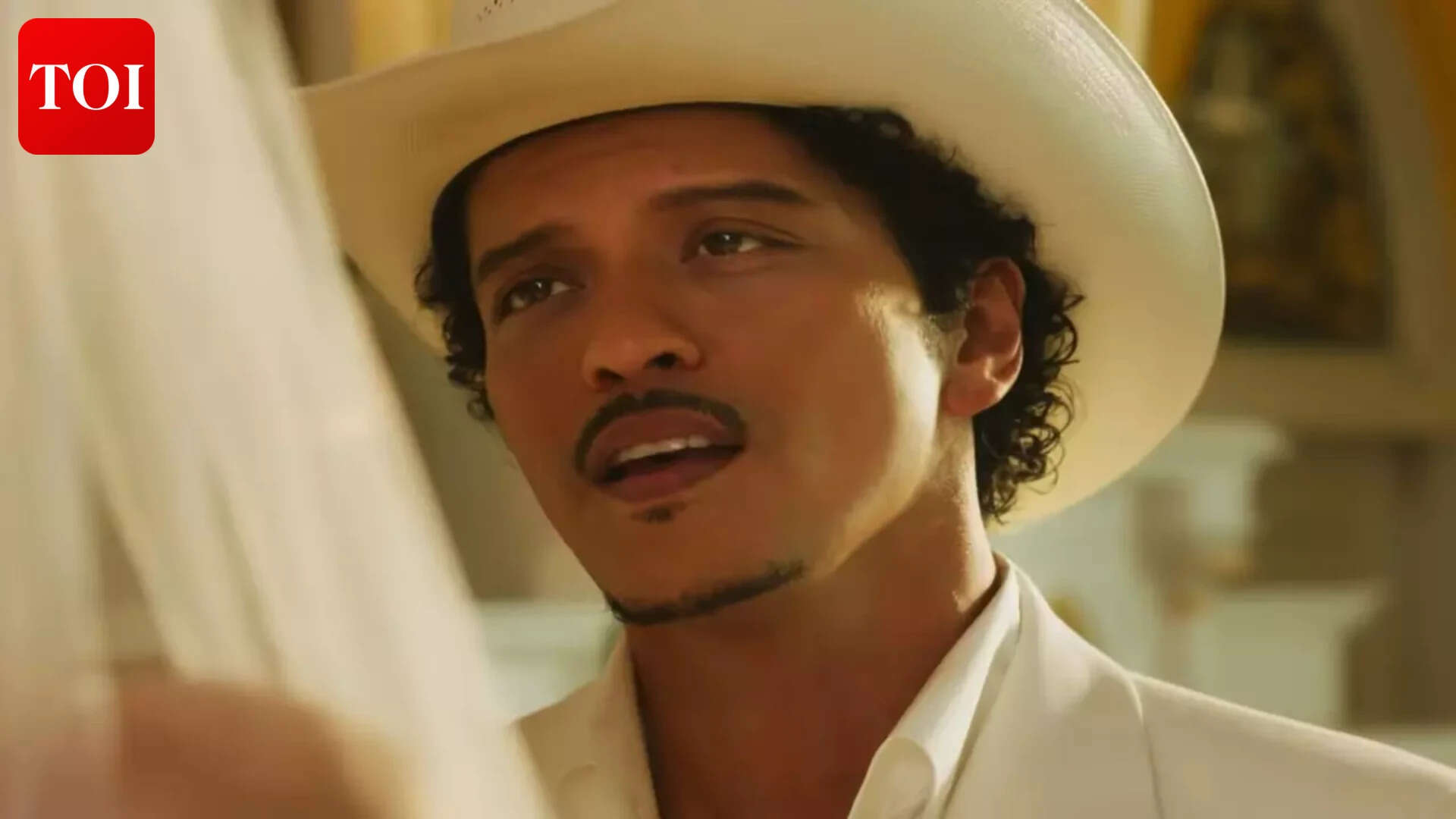 bruno-mars-ends-10-year-solo-hiatus-with-the-romantic-marries-dj