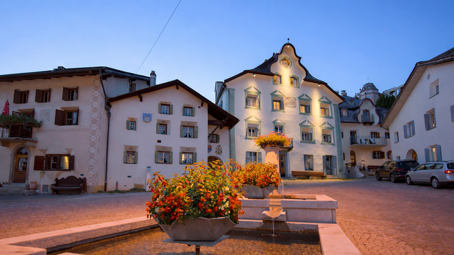 Scuol Switzerland romantic evening walk in Graubünden (4K)