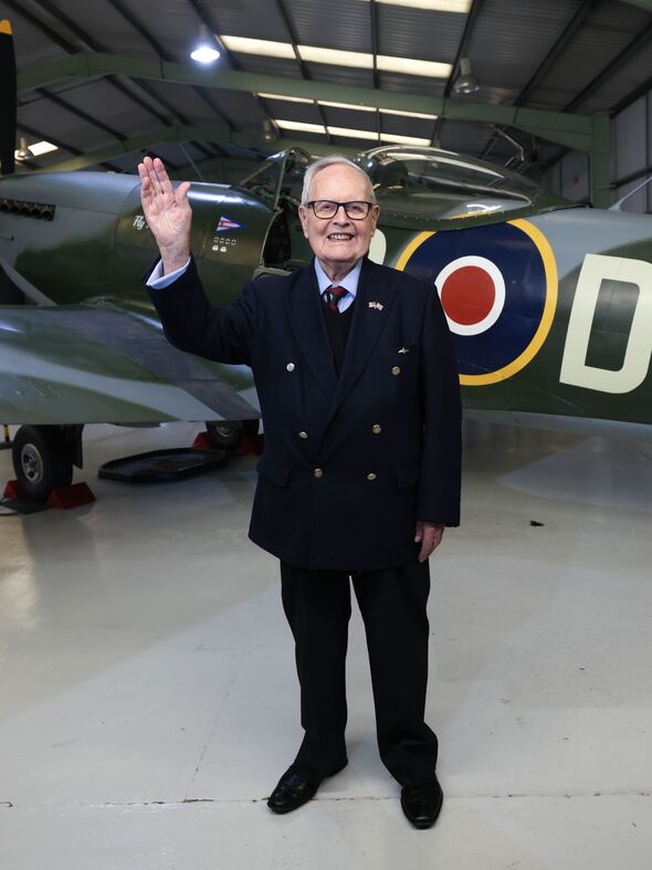 This is my secret to reaching 105! Fearless RAF ace who saw off Hitler ...