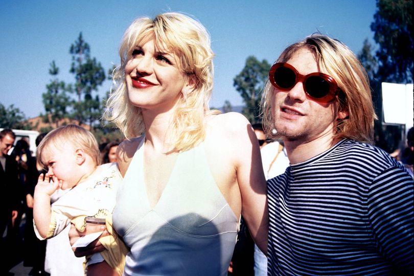 Forensic expert claims Kurt Cobain's death had two key indicators it ...
