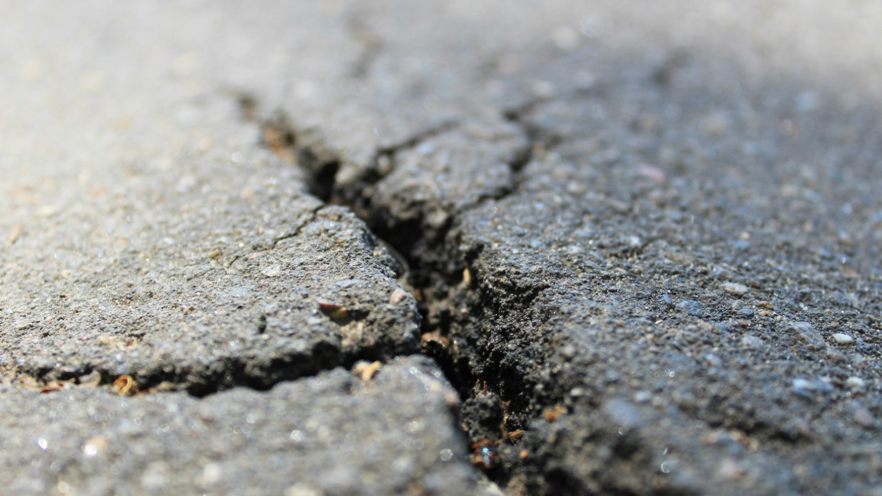 Magnitude 4.3 earthquake rocks remote Nevada town in sudden jolt