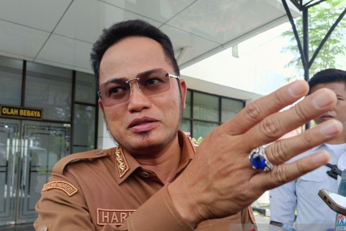 Mobil Dinas Gubernur Kaltim yang Dibatalkan Pengadaannya